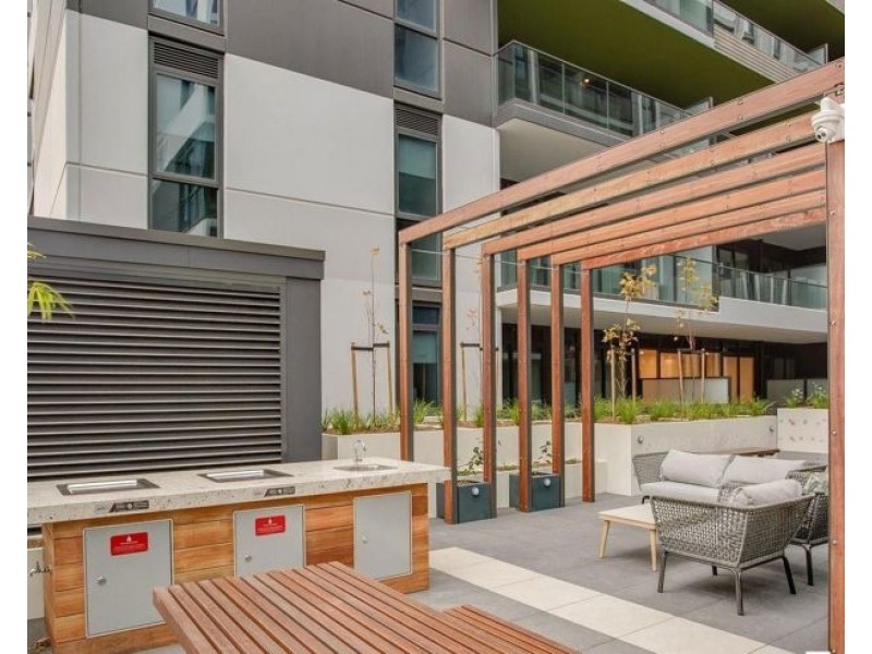 611/3 Olive York Way, Brunswick West VIC 3055