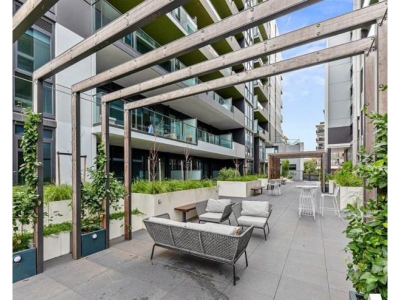 611/3 Olive York Way, Brunswick West VIC 3055