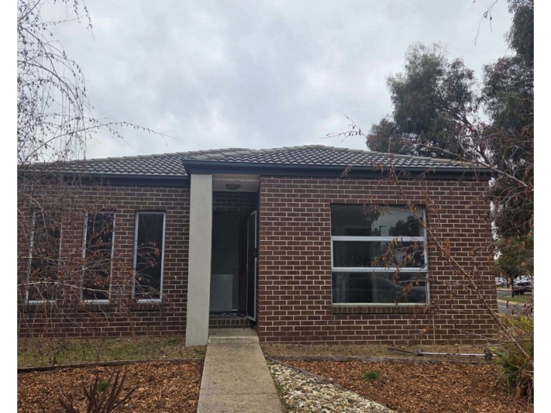 1 Vicky Court, Point Cook VIC 3030