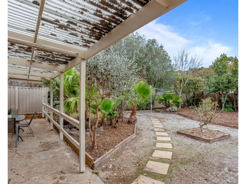37 Fisher Grove, Tullamarine VIC 3043