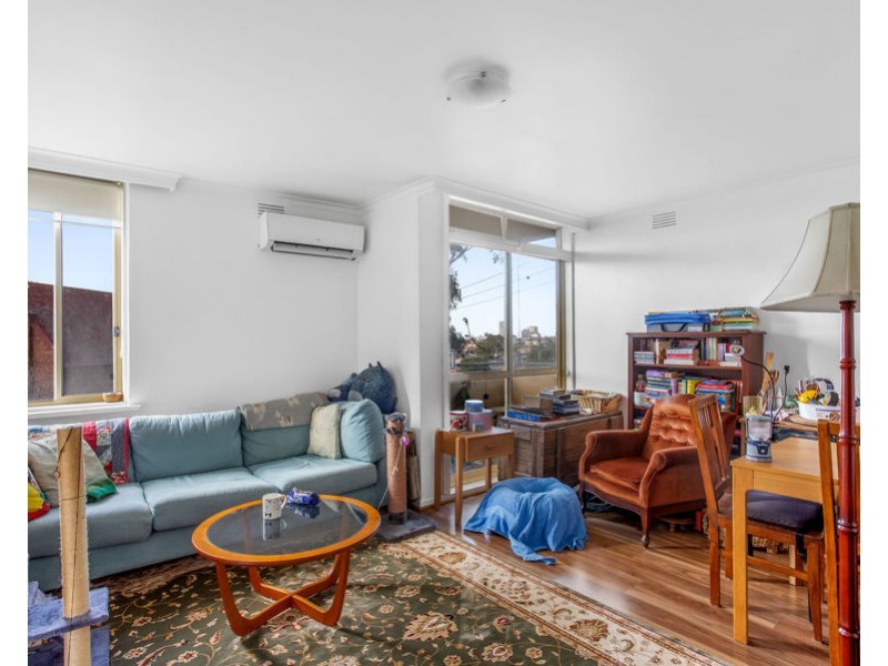 4/63 Lincoln Road, Essendon VIC 3040