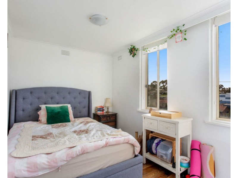 4/63 Lincoln Road, Essendon VIC 3040