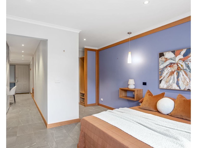 18 Jones Street, Brunswick VIC 3056