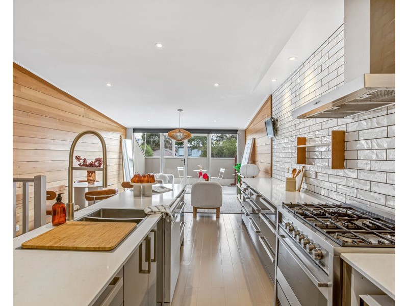 18 Jones Street, Brunswick VIC 3056