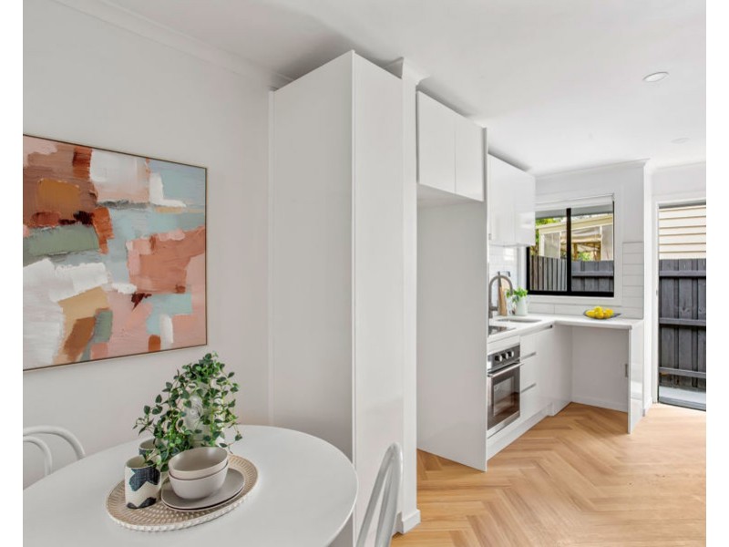 2/85 Tinning Street, Brunswick VIC 3056