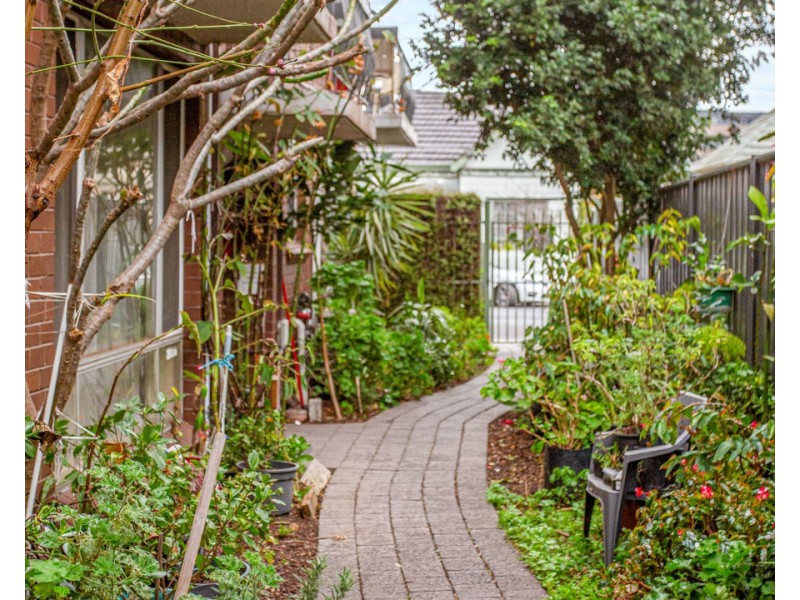 11/35 Staley Street, Brunswick VIC 3056