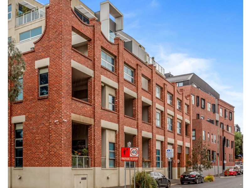 407/18 Bent Street, Kensington VIC 3031