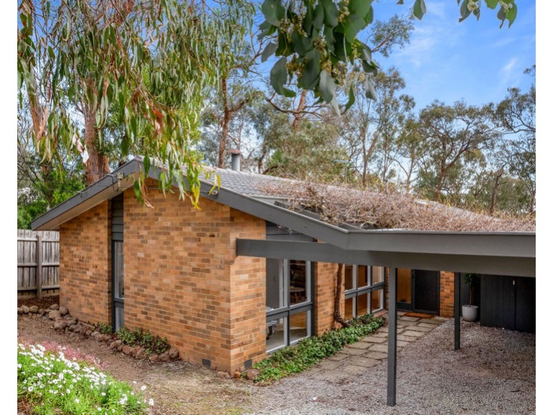 41 Park Hill Drive, Ringwood North VIC 3134