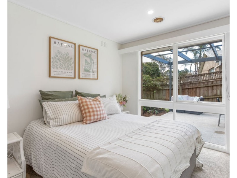 41 Park Hill Drive, Ringwood North VIC 3134