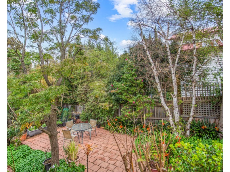 21 Appleby Crescsent, Brunswick West VIC 3055