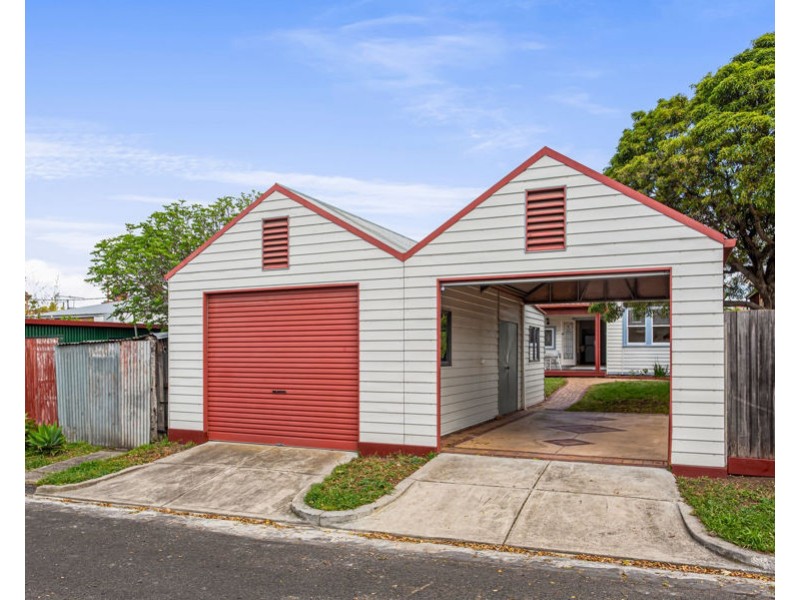 42 Barrow Street, Brunswick VIC 3056