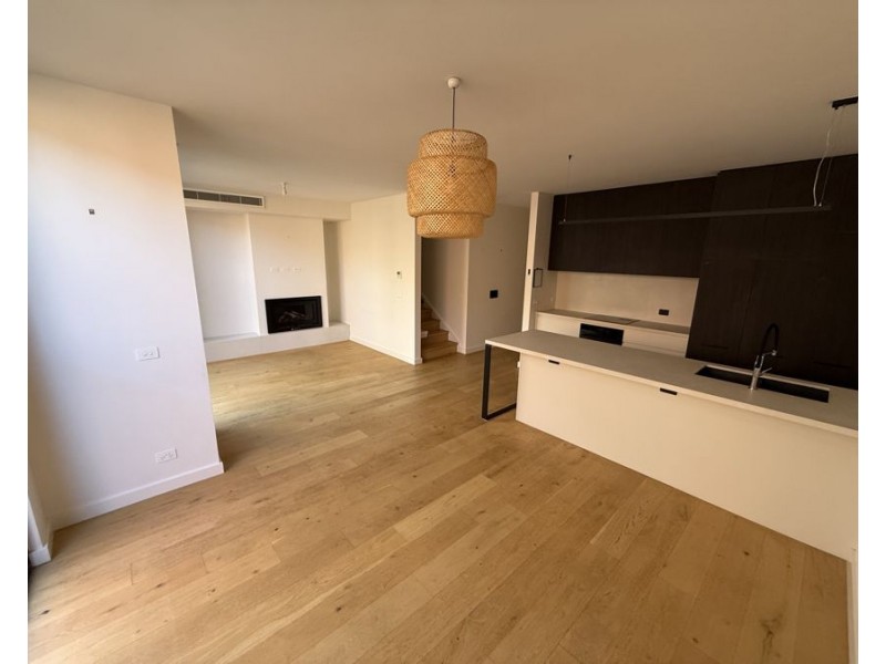 4/35 Stewart Street, Brunswick VIC 3056