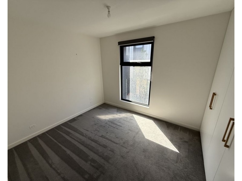 4/35 Stewart Street, Brunswick VIC 3056