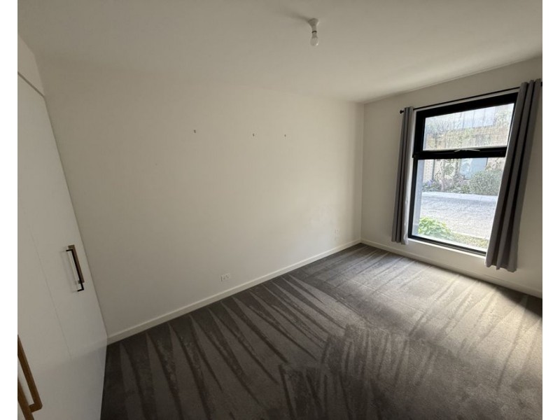 4/35 Stewart Street, Brunswick VIC 3056