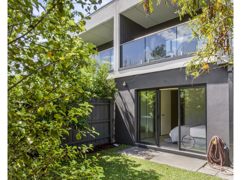 2/211 Liberty Parade, Heidelberg West VIC 3081