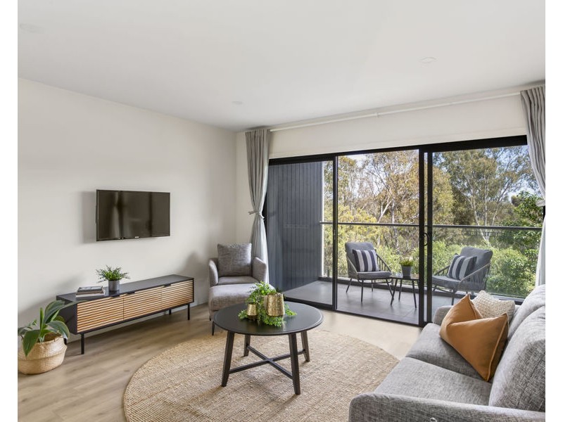 2/211 Liberty Parade, Heidelberg West VIC 3081
