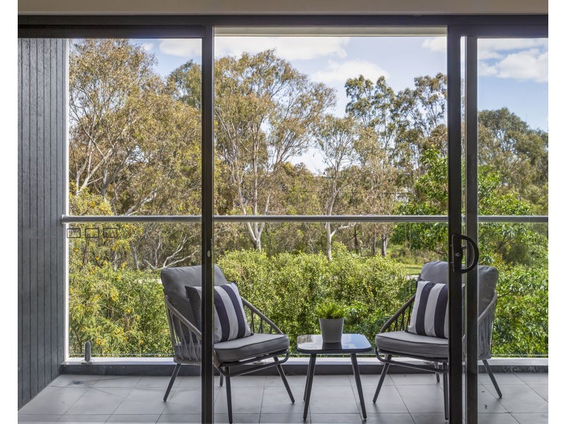2/211 Liberty Parade, Heidelberg West VIC 3081