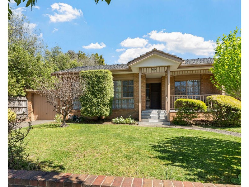 1 & 2/5 Aintree Road, Glen Iris VIC 3146