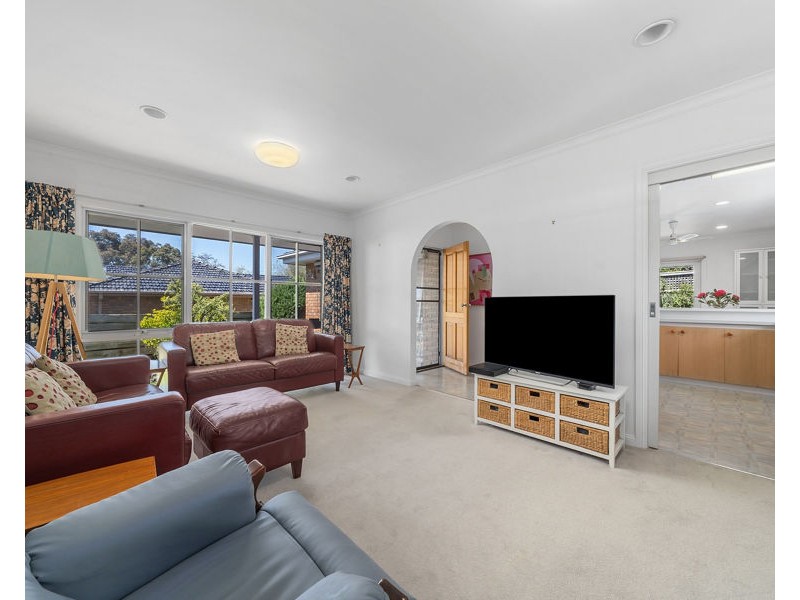 1 & 2/5 Aintree Road, Glen Iris VIC 3146