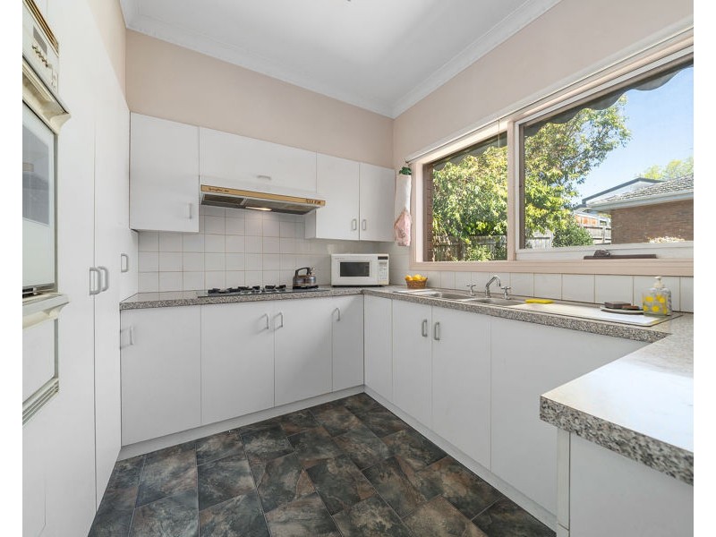 1 & 2/5 Aintree Road, Glen Iris VIC 3146