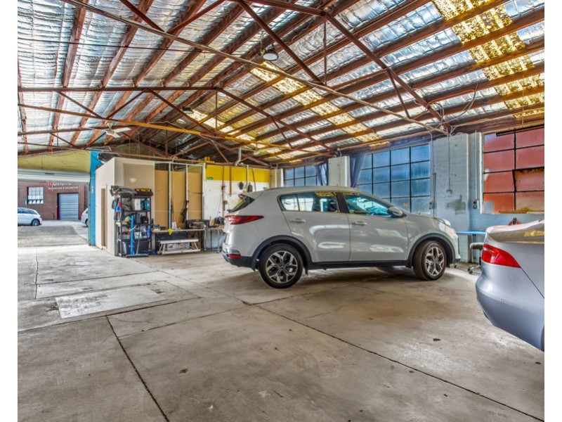 14 Rowern Court, Box Hill North VIC 3129