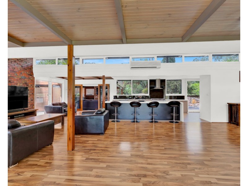 6-8 McEwan Road, Park Orchards VIC 3114