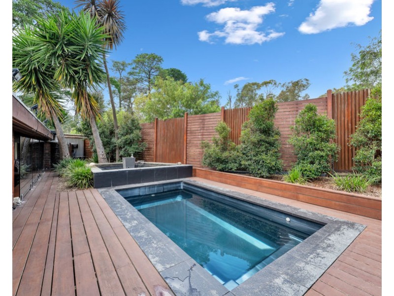 6-8 McEwan Road, Park Orchards VIC 3114