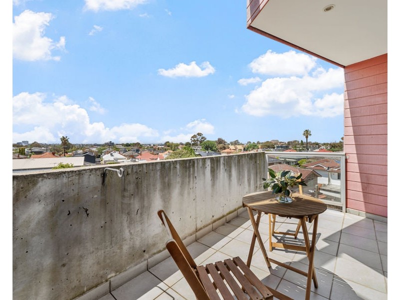 15/48-52 Sydney Road, Coburg VIC 3058