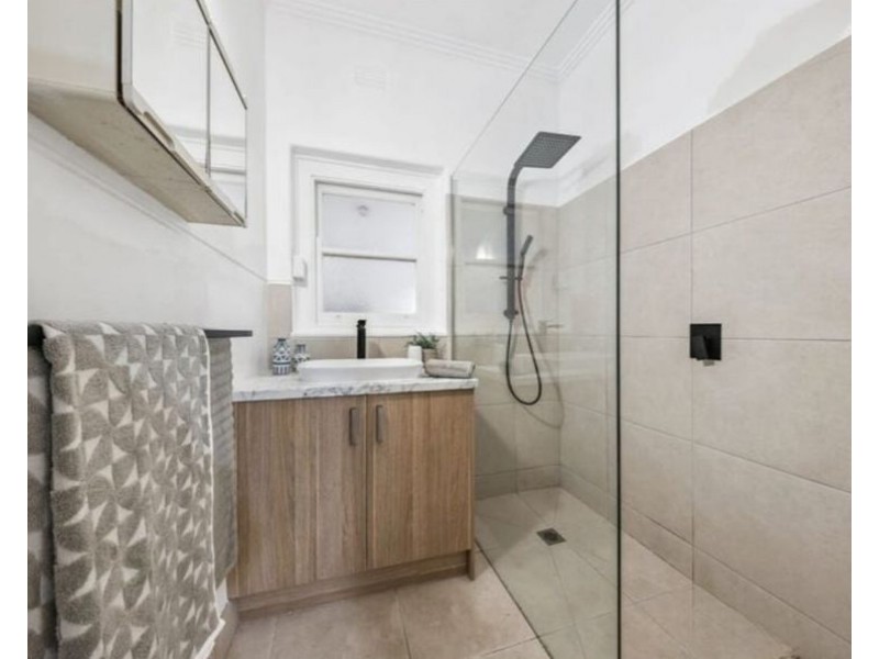 11 Navigator Street, Maribyrnong VIC 3032
