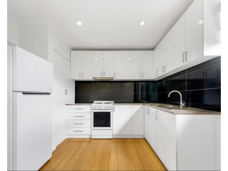 8/200 Melrose Drive, Tullamarine VIC 3043