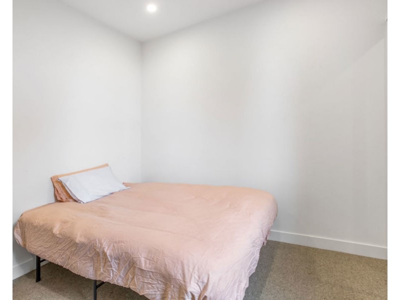 10/949 High Street, Reservoir VIC 3073
