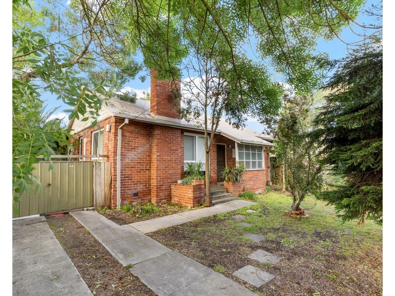 8 South Crescent, Heidelberg West VIC 3081