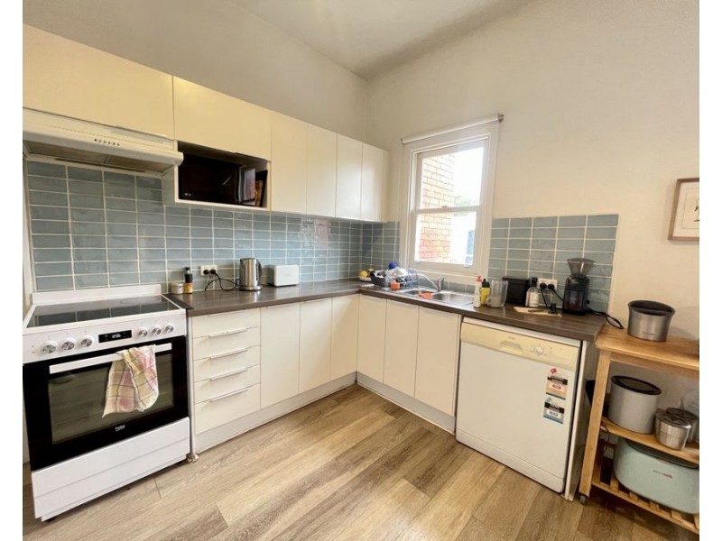 696 Sydney Road, Brunswick VIC 3056