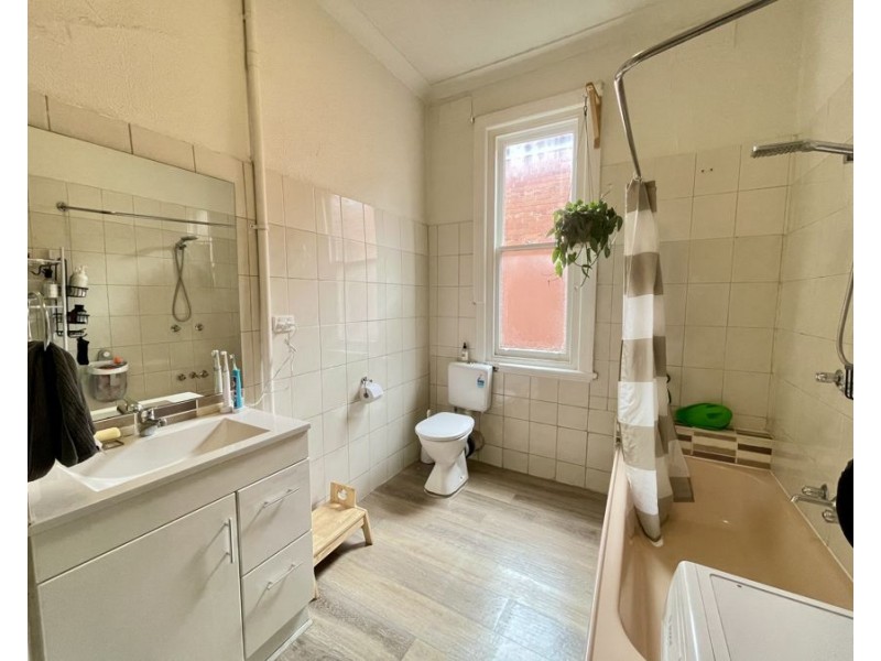 696 Sydney Road, Brunswick VIC 3056