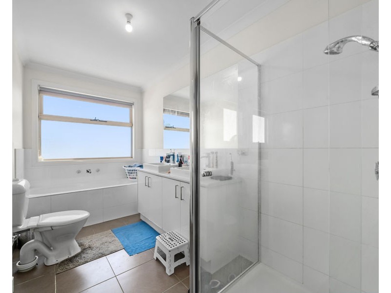 3/11 Birch Avenue, Tullamarine VIC 3043