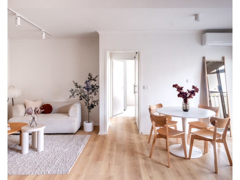 4/15-17 De Carle Street, Coburg VIC 3058