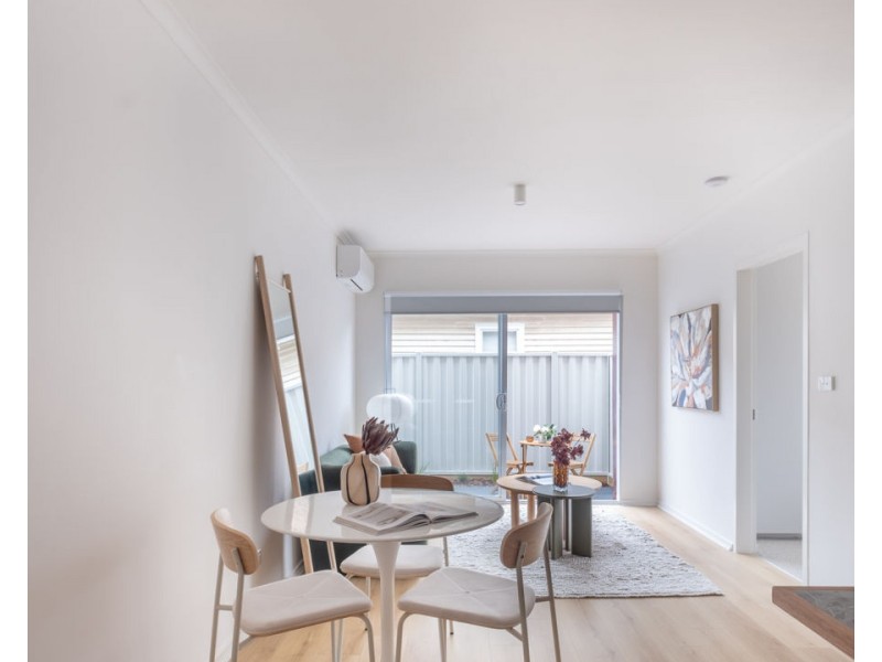 1/15-17 De Carle Street, Coburg VIC 3058