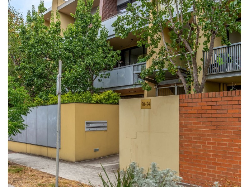24/70-74 Brunswick Road, Brunswick VIC 3056