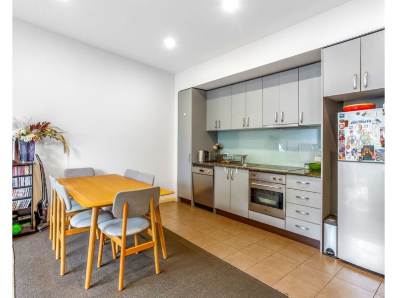 24/70-74 Brunswick Road, Brunswick VIC 3056