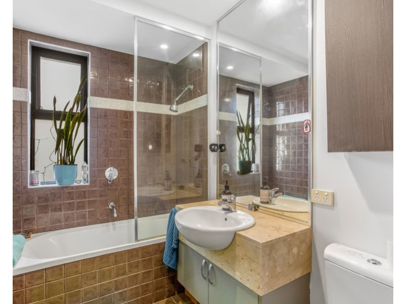 24/70-74 Brunswick Road, Brunswick VIC 3056