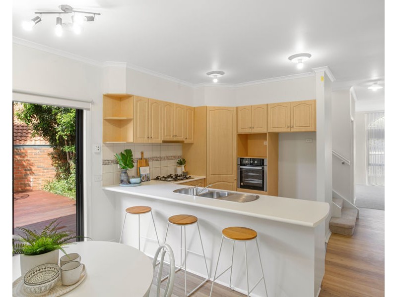 10 The Crest, Attwood VIC 3049