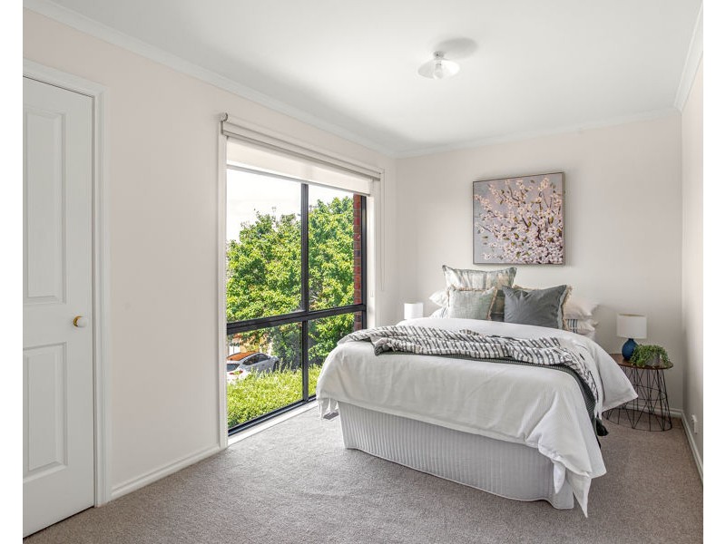 10 The Crest, Attwood VIC 3049