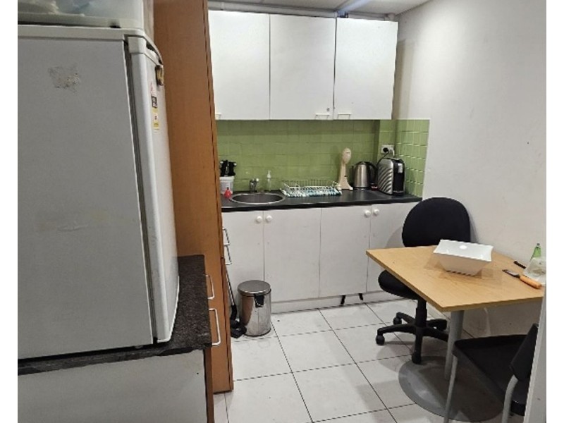 101A Sydney Road, Brunswick VIC 3056