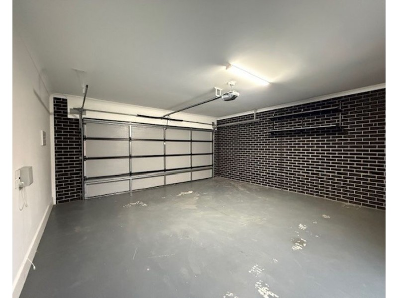 2/24 Kinross Street, Pascoe Vale VIC 3044