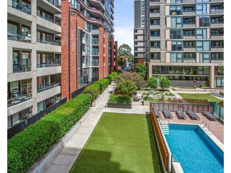 102/40 Hall Street, Moonee Ponds VIC 3039