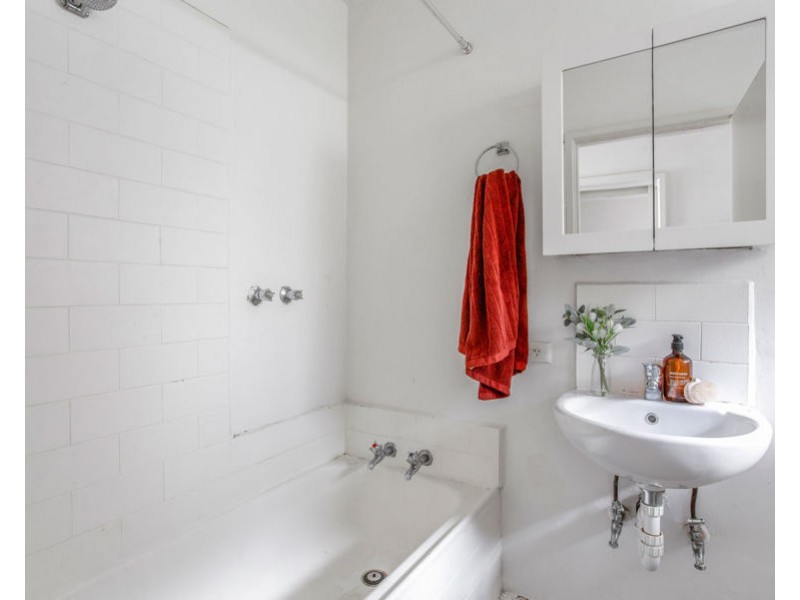 2/176 St Georges Road, Northcote VIC 3070