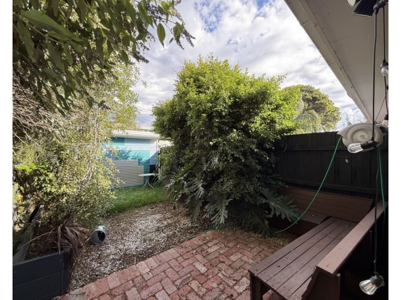 3/31 Garnet Street, Brunswick VIC 3056