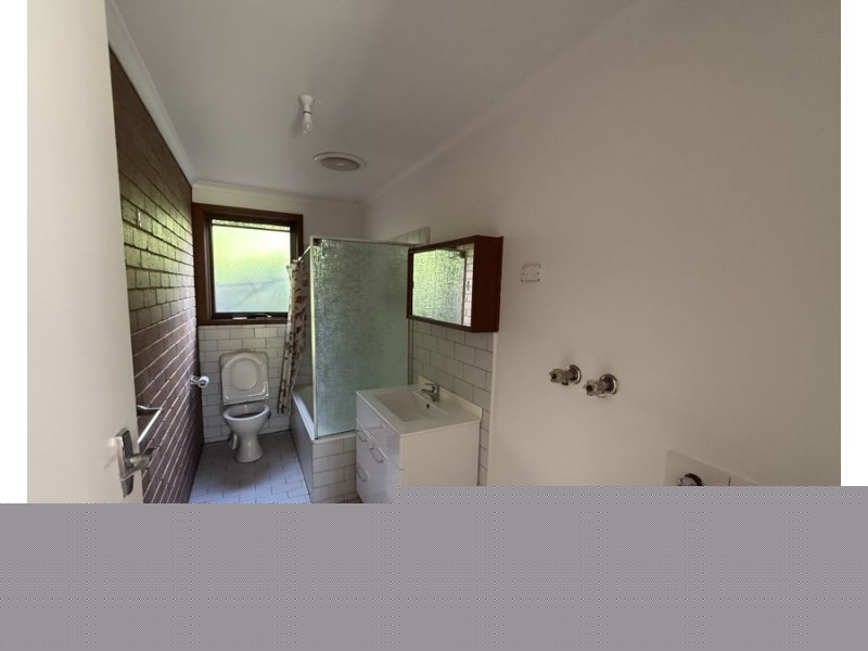 1/24 Owen Street, Brunswick West VIC 3055