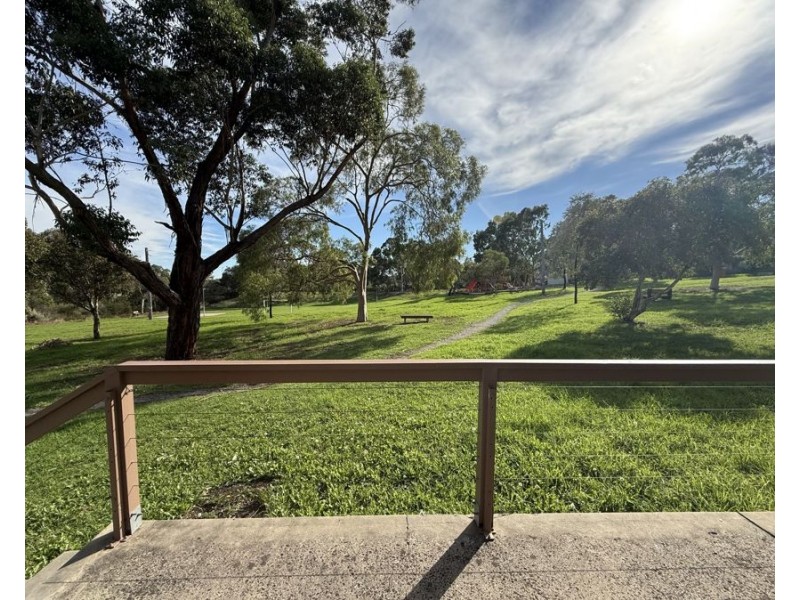 1/24 Owen Street, Brunswick West VIC 3055