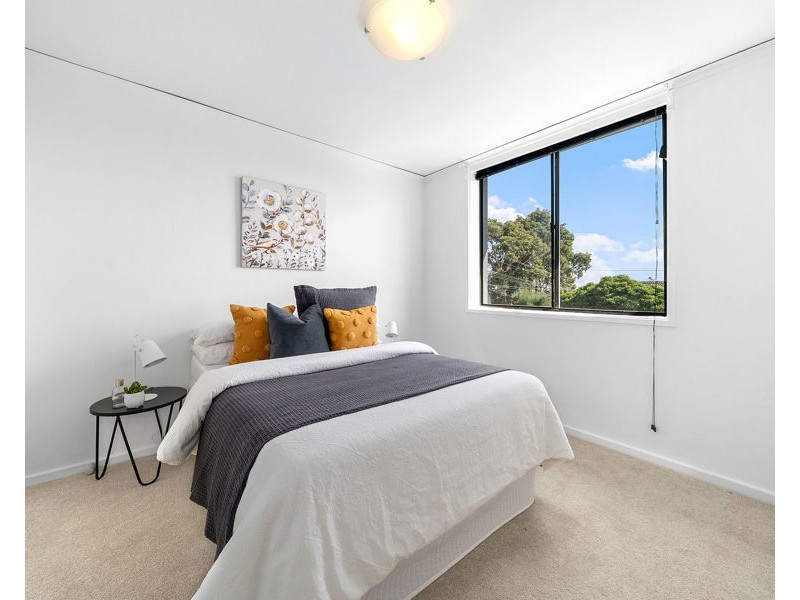 8/76 Heller Street, Brunswick West VIC 3055